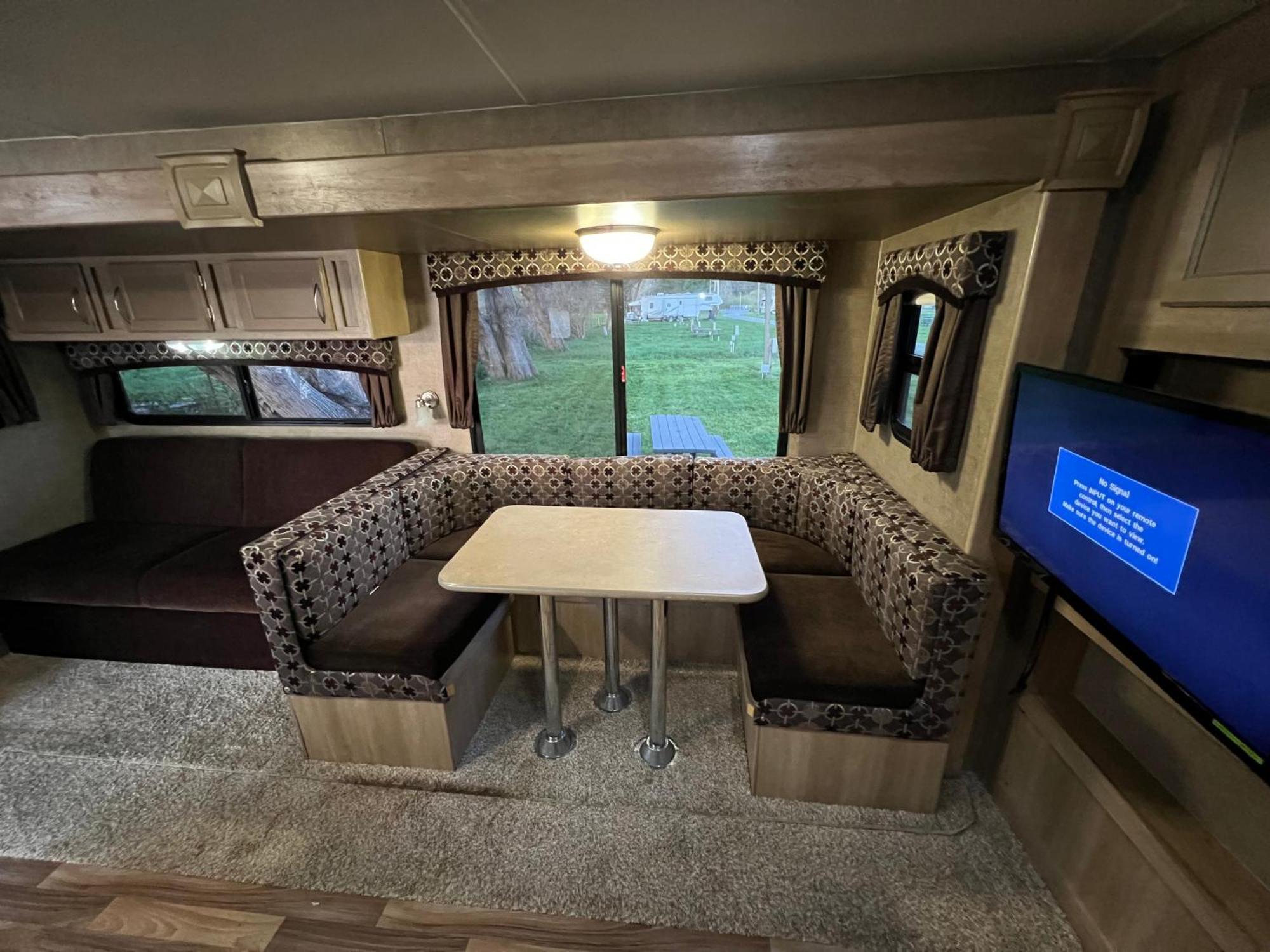 Surfside Glamping Camper Hotell Klamath Eksteriør bilde