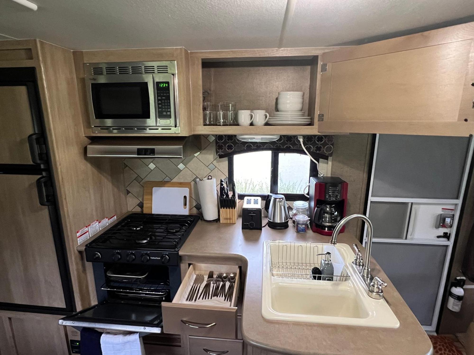Surfside Glamping Camper Hotell Klamath Eksteriør bilde